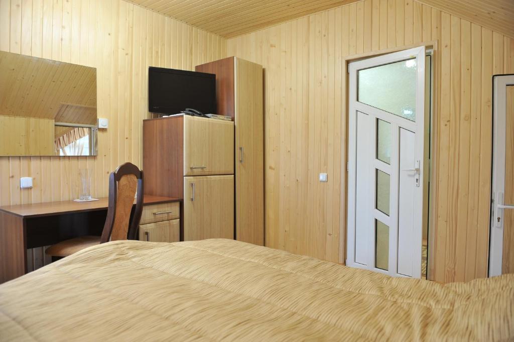 Andinna Hotel Csernyivci Kültér fotó